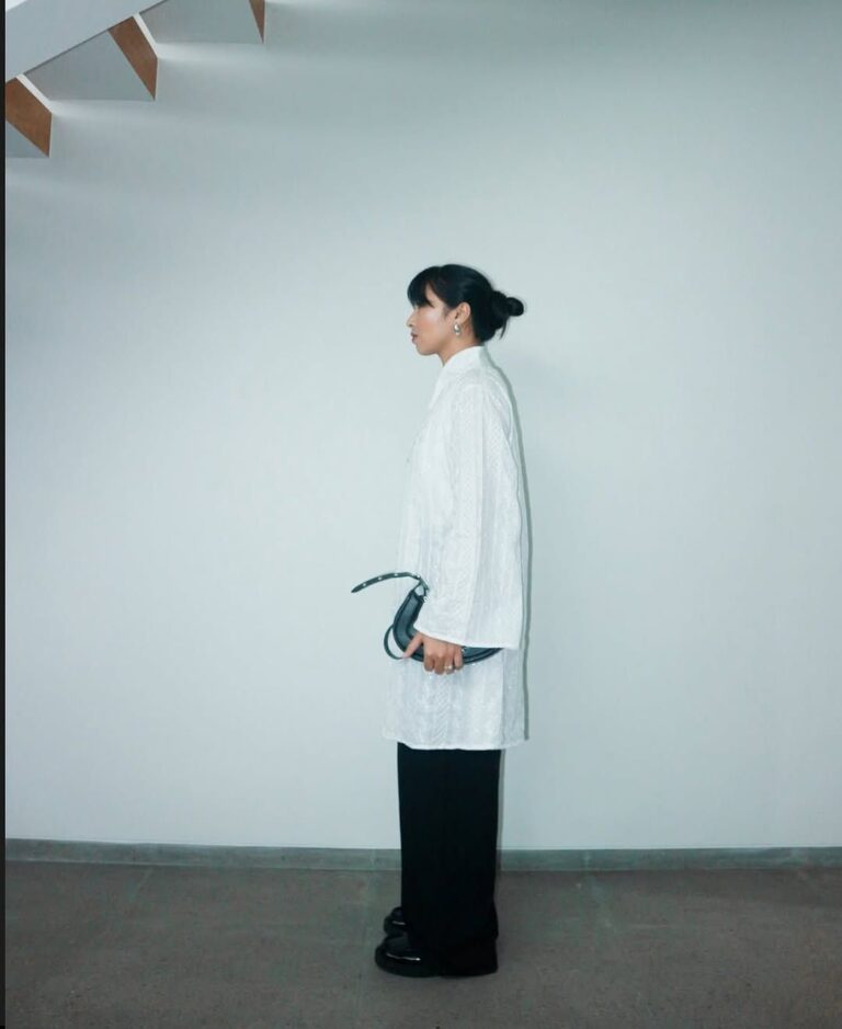 Temukan Gaya Fashion yang Effortless dan Modern di Shop at Velvet untuk Tampil Stylish Setiap Hari